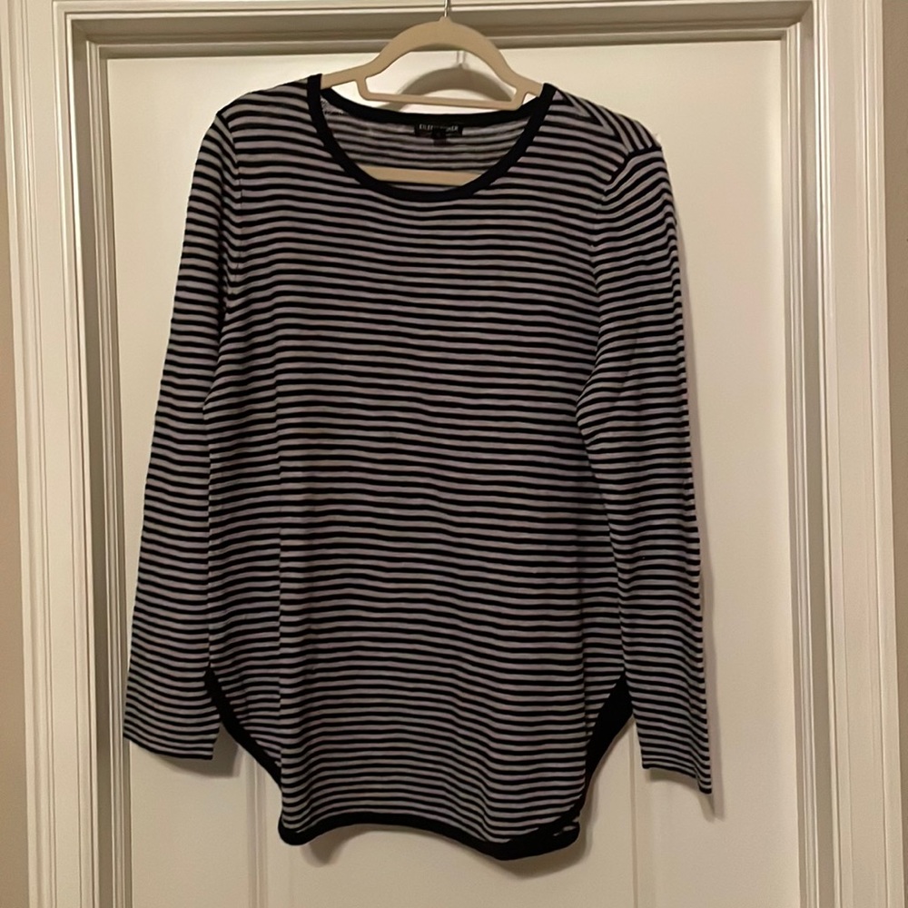 Large Eileen Fisher Navy and Beige Sweater